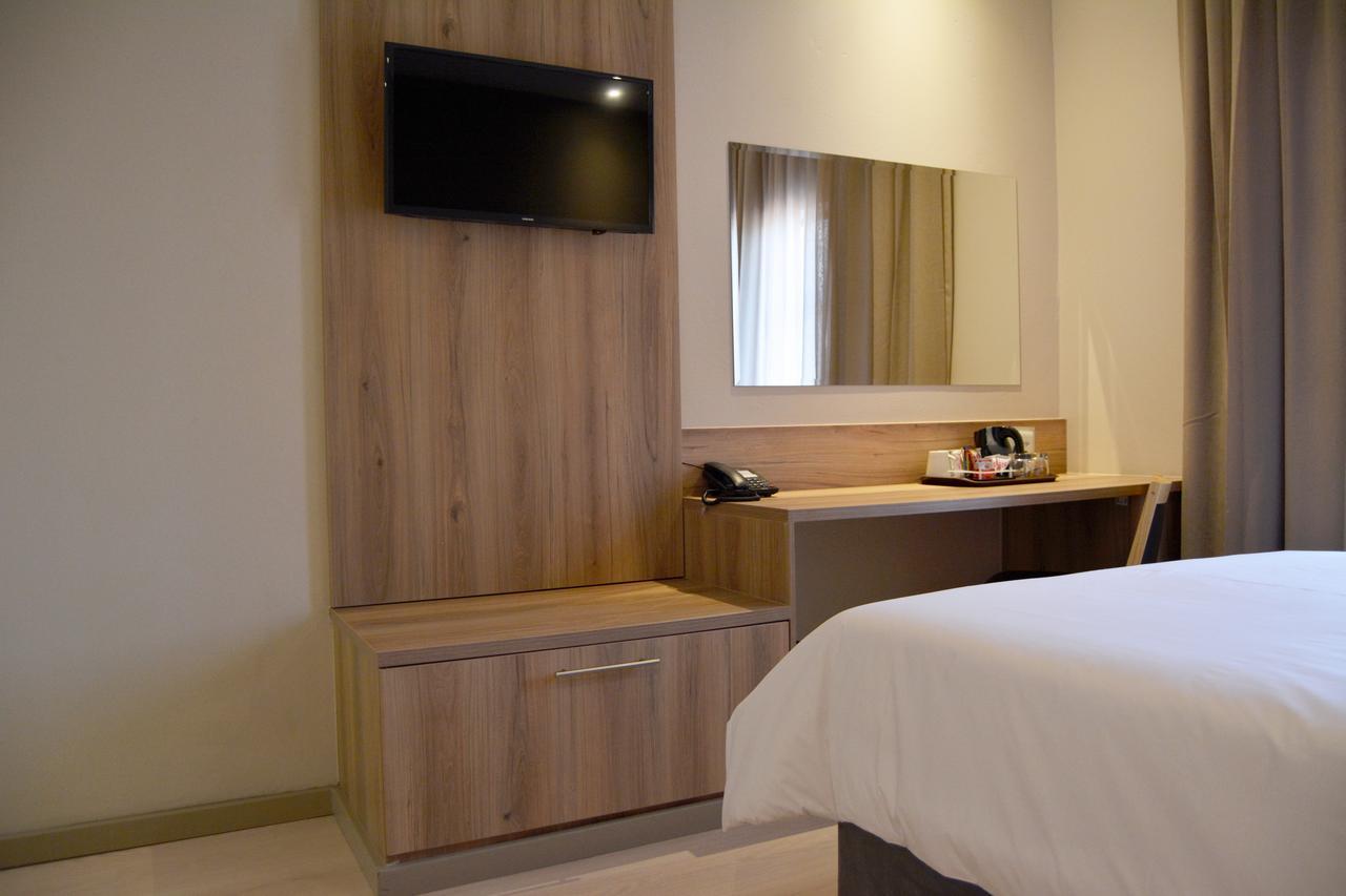 Regal Inn Hotel Midrand Luaran gambar