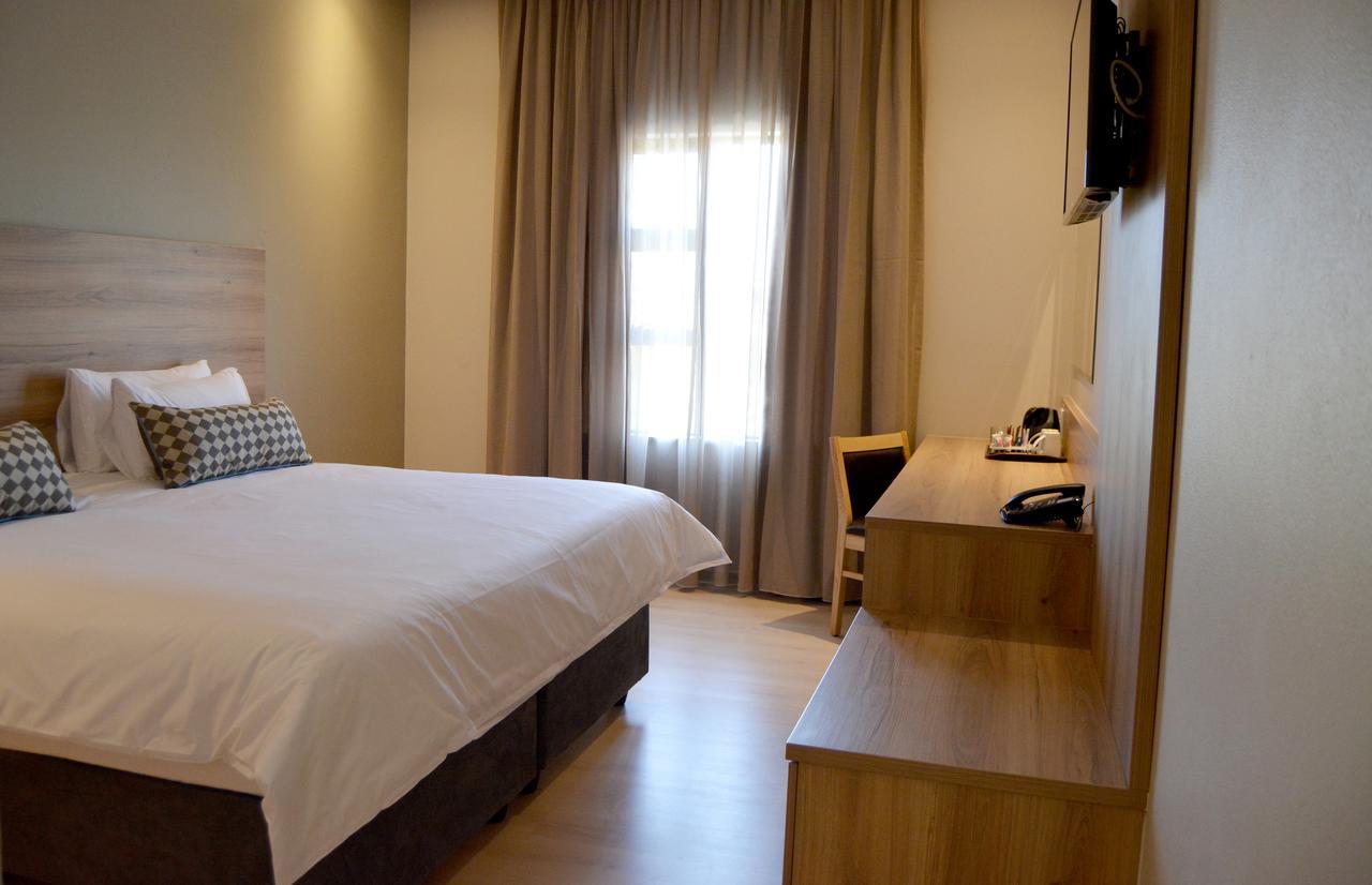 Regal Inn Hotel Midrand Luaran gambar